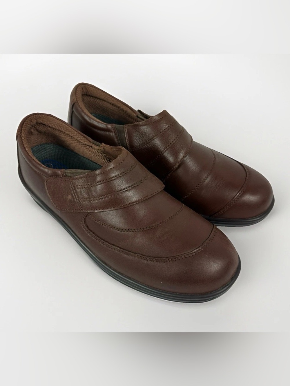 Orthofeet Emily 73031 Womens 9.5 D Wide Brown Leather Comfort Walking Shoes
